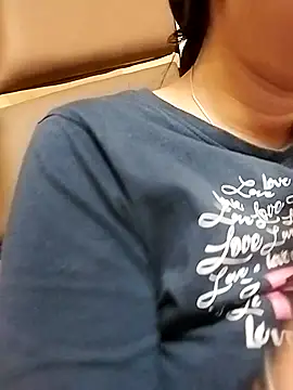 Snapshot of Jivika229 chatting on 7, 4, 2026 Jivika229 online show from 7, 4, 2026