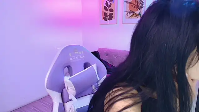 Rainy doll online show from 21, 7, 2026