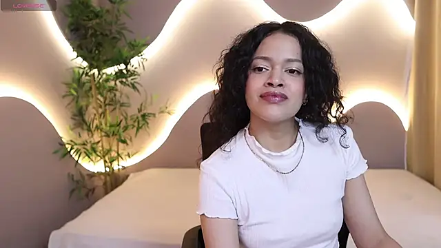 Snapshot of dolcee__ chatting on 18, 5, 2026 dolcee online show from 18, 5, 2026