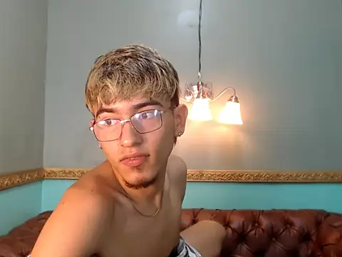 Snapshot of Juan_saul1 chatting on 28, 5, 2026 Juan saul1 online show from 28, 5, 2026