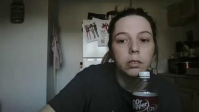 Snapshot of lily1982 chatting on 13, 5, 2026 lily1982 online show from 13, 5, 2026