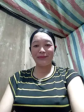 Snapshot of vanlucky2 chatting on 30, 5, 2026 vanlucky2 online show from 30, 5, 2026