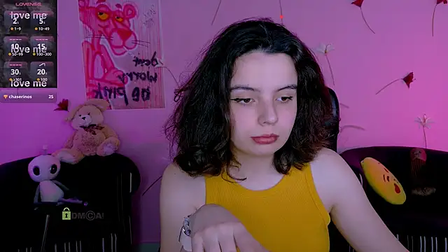 mia mooon  online show from 2, 6, 2026