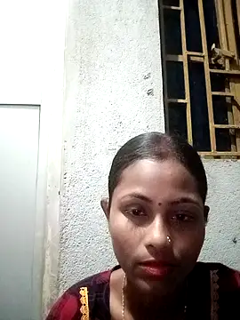 Snapshot of amishaah92 chatting on 8, 4, 2026 amishaah92 online show from 8, 4, 2026
