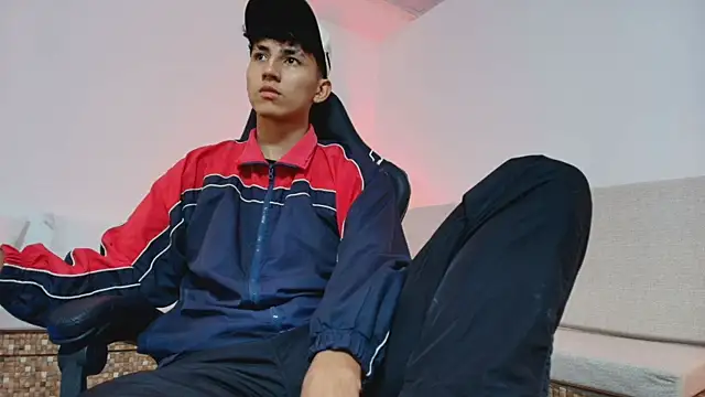 Valentino Rey online show from 4, 5, 2026