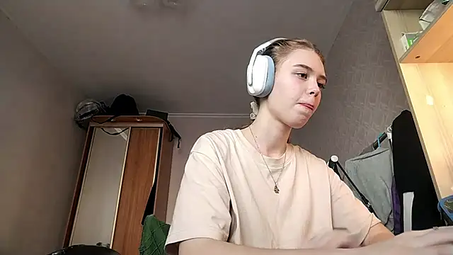 HebrewRiding online show from 13, 4, 2026