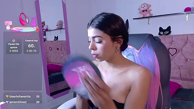 Snapshot of VelinaHoney chatting on 15, 5, 2026 VelinaHoney online show from 15, 5, 2026