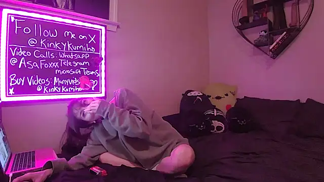 AsaFoXXX online show from 9, 4, 2026