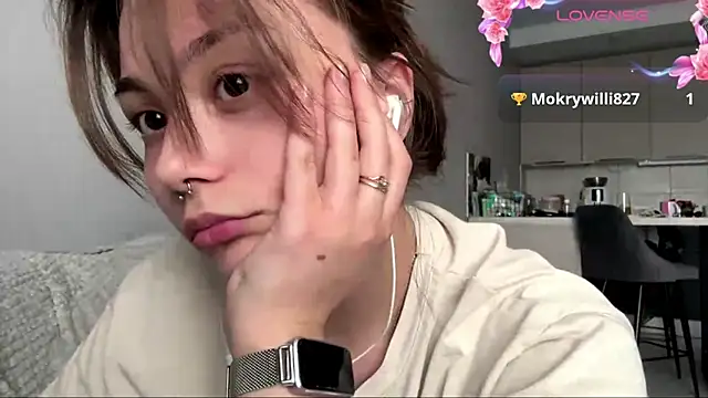 Thyeiysyla online show from 11, 4, 2026