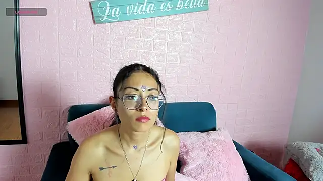 Kat santana online show from 11, 4, 2026