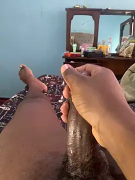 Snapshot of YourfavDick04 chatting on 15, 4, 2026 YourfavDick04 online show from 15, 4, 2026