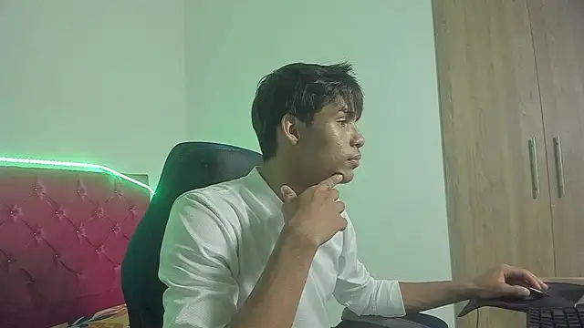 skinny sam online show from 23, 4, 2026