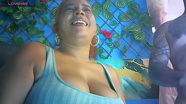 Honey And Co online show from 17, 4, 2026