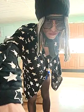 Snapshot of NikaKisa123 chatting on 9, 4, 2026 NikaKisa123 online show from 9, 4, 2026