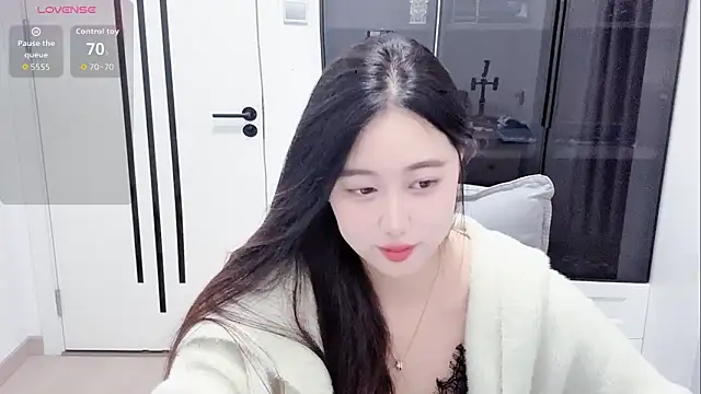secret-sese online show from 25, 4, 2026