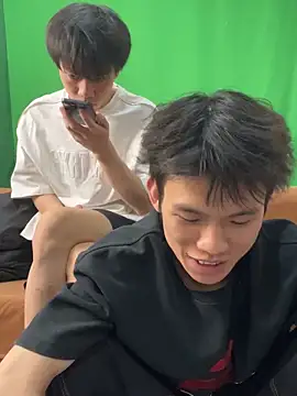 Snapshot of titi-999 chatting on 11, 4, 2026 titi-999 online show from 11, 4, 2026