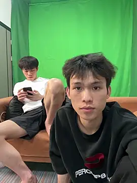 Snapshot of titi-999 chatting on 11, 4, 2026 titi-999 online show from 11, 4, 2026