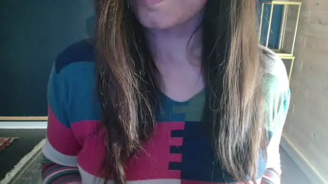 Snapshot of NicoleLove_ chatting on 5, 6, 2026 NicoleLove online show from 5, 6, 2026