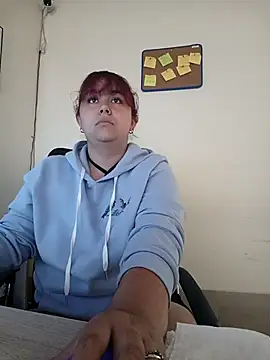AliceScoot  online show from 8, 5, 2026