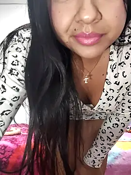 Snapshot of alisonnturbay chatting on 3, 6, 2026 alisonnturbay online show from 3, 6, 2026