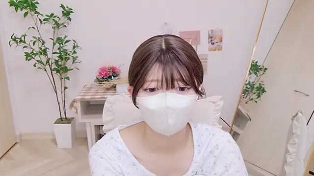 Snapshot of SERIpon_ chatting on 10, 5, 2026 SERIpon online show from 10, 5, 2026