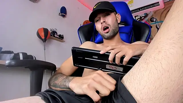 Ian Valenti online show from 15, 4, 2026