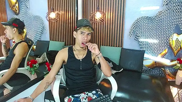 Skinny cute Alyer online show from 29, 5, 2026