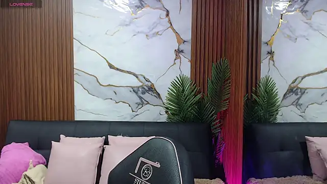 alonddra tay online show from 7, 5, 2026