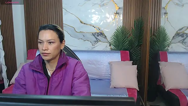 alonddra tay online show from 12, 5, 2026