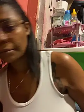 Malonna69 online show from 12, 4, 2026