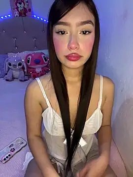 Miakittyyy online show from 24, 4, 2026