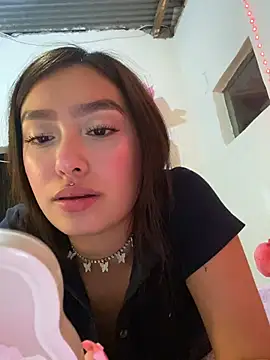 Miakittyyy online show from 19, 5, 2026