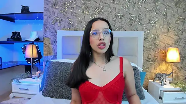 Snapshot of ValkyriaSteel chatting on 11, 7, 2026 ValkyriaSteel online show from 11, 7, 2026