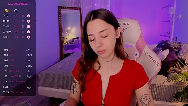 CharliGrace  online show from 16, 6, 2026