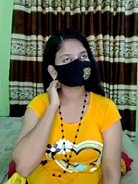 Snapshot of black-woman chatting on 28, 6, 2026 black-woman online show from 28, 6, 2026
