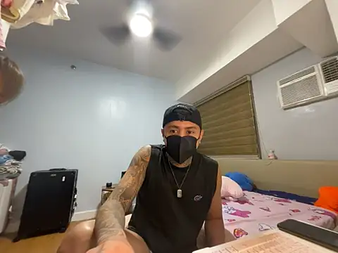 tattoo hottie online show from 12, 4, 2026