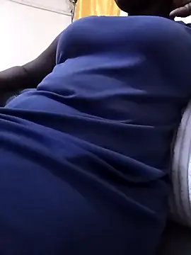 sexy22lover online show from 20, 4, 2026