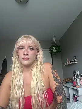 BettyBadNews online show from 30, 4, 2026