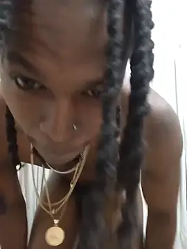 Snapshot of Therealdeedesirae chatting on 6, 7, 2026 Therealdeedesirae online show from 6, 7, 2026