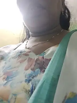 Snapshot of Monika_telugu_queen chatting on 5, 7, 2026 Monika telugu queen online show from 5, 7, 2026