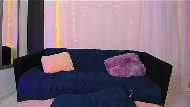 Snapshot of Sofia_Mature_ chatting on 25, 5, 2026 Sofia Mature online show from 25, 5, 2026