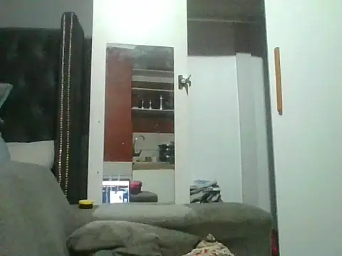 SweetBelly1 online show from 15, 4, 2026