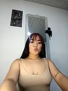 Maddy sm online show from 16, 4, 2026