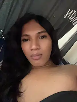 slutty aki online show from 7, 6, 2026
