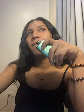 slutty aki online show from 20, 6, 2026