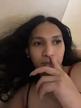 slutty aki online show from 2, 7, 2026
