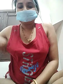 Snapshot of filmycoupleash1 chatting on 18, 4, 2026 filmycoupleash1 online show from 18, 4, 2026