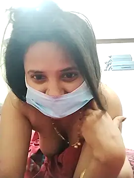 Snapshot of filmycoupleash1 chatting on 18, 4, 2026 filmycoupleash1 online show from 18, 4, 2026