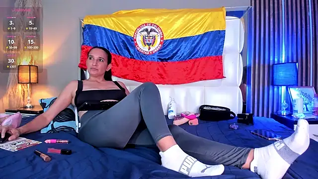 Snapshot of MILF_AURORA chatting on 9, 7, 2026 MILF AURORA online show from 9, 7, 2026