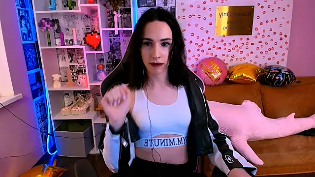 Snapshot of yumeliko_o chatting on 23, 4, 2026 yumeliko o online show from 23, 4, 2026